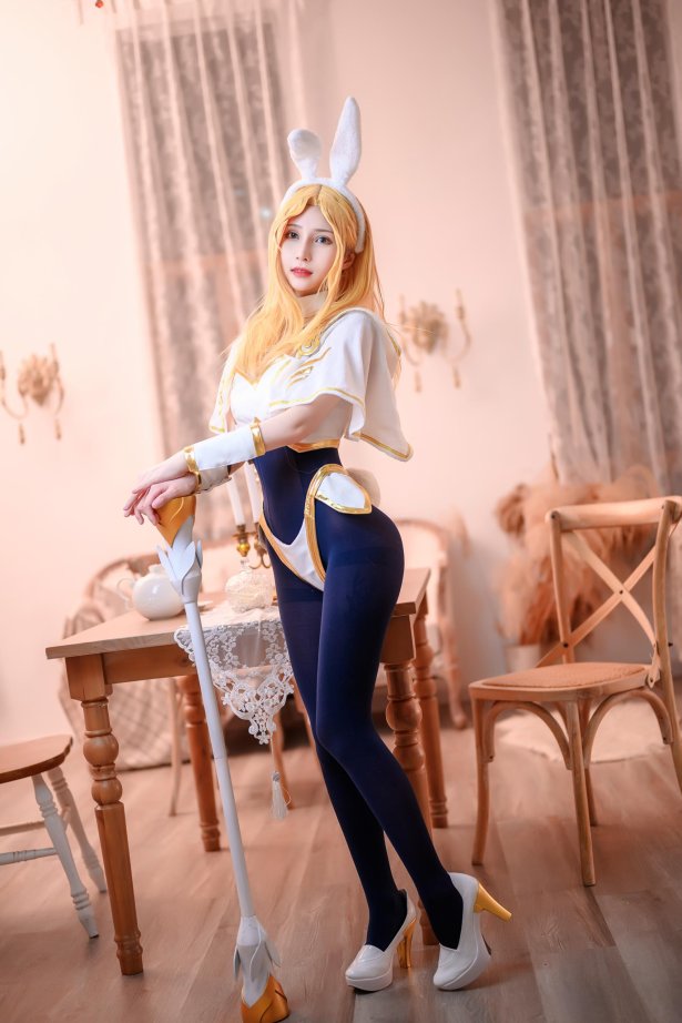 vams子 - 光辉兔女郎[38P/626MB]