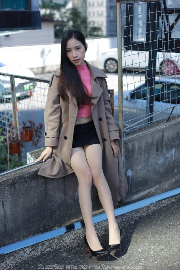 [IESS异思趣向] 2023.11.19 丝享家1589：美子《风衣的季节》[89P/105MB]