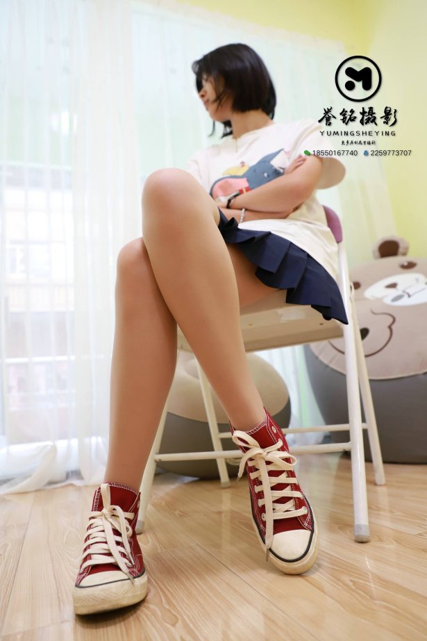 [誉铭传媒]袜足摄影 2019年 NO.070[106P/587MB]