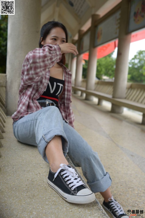 只糖棉袜 NO.441 薛睛 – 夏日人间 [57P/1V/665MB]