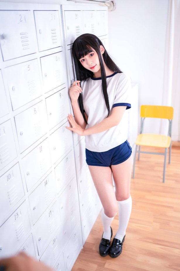 虫皿虫皿 - 体操服学妹[10P/42MB]