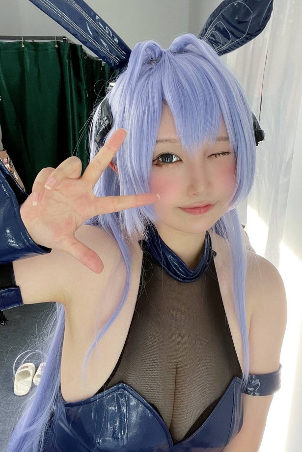 PAKI酱 - 花园兔女郎[25P/3V/284MB]