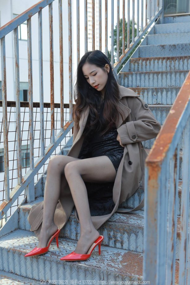 [IESS异思趣向] 2024.01.14 丝享家1637：美子《红辣椒》[84P/92MB]