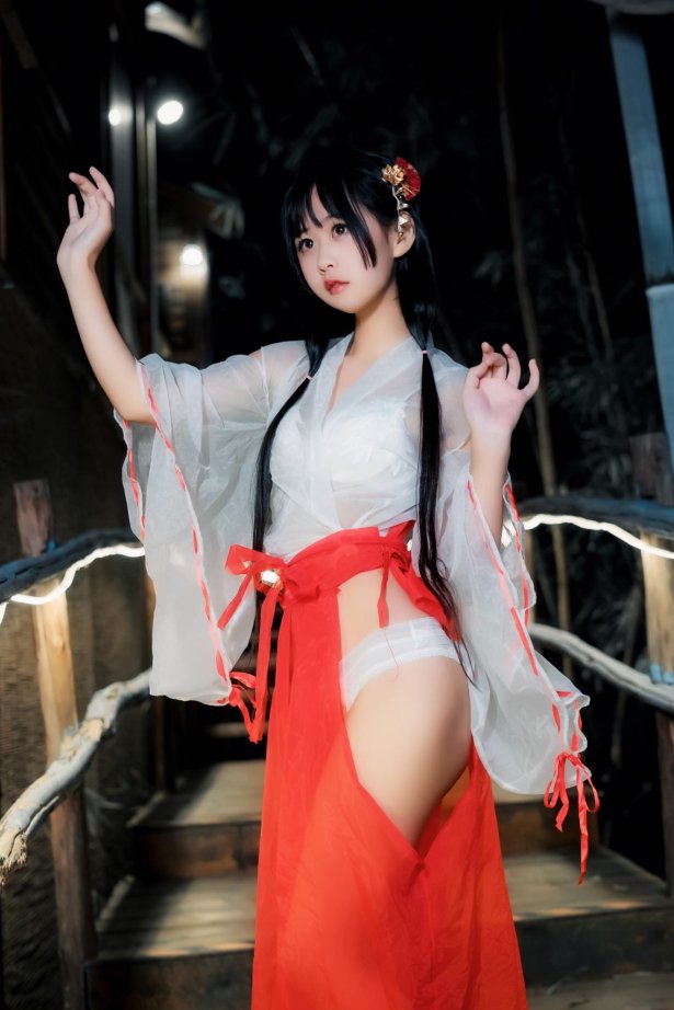 萌芽儿o0 - 巫女[14P/93MB]