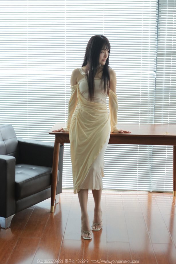 [IESS异思趣向] 2024.02.23 丝享家1672：婉萍《黄色包臀裙（上）》[62P/50MB]