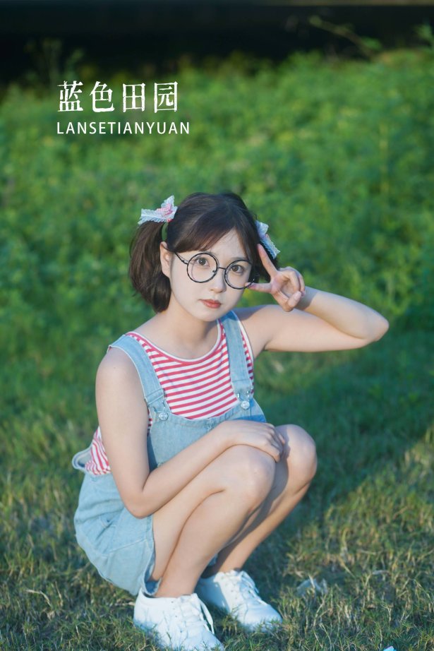 [YITUYU艺图语]2022.10.04 蓝色田园 -炸鸡冰可乐-[22+1P/183MB]