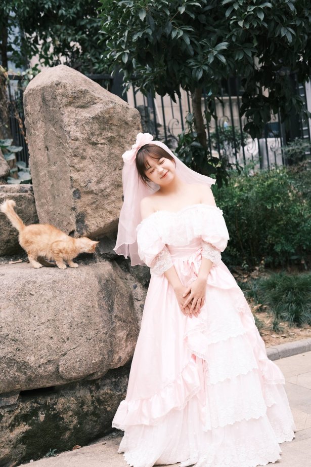 [YITUYU艺图语]2022.10.15 公主出逃 哈吉麻花[32+1P/451MB]