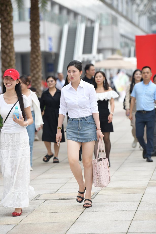 精选街拍作品 NO.5753 衬衫牛仔短裙[58P/129MB]