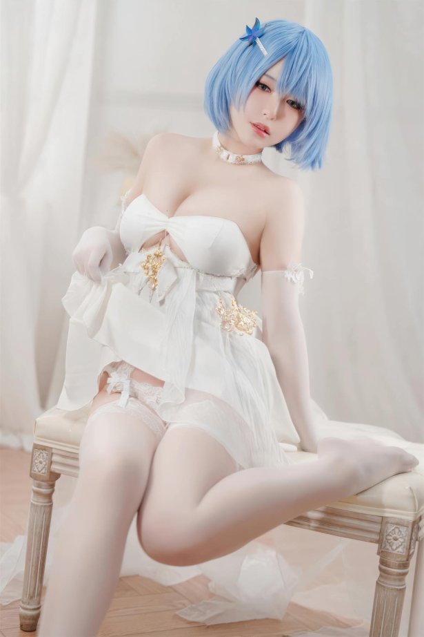 半半子 - 碧蓝航线 恰巴耶夫 白骑兵的旋律 礼服[64P/2V/306MB]