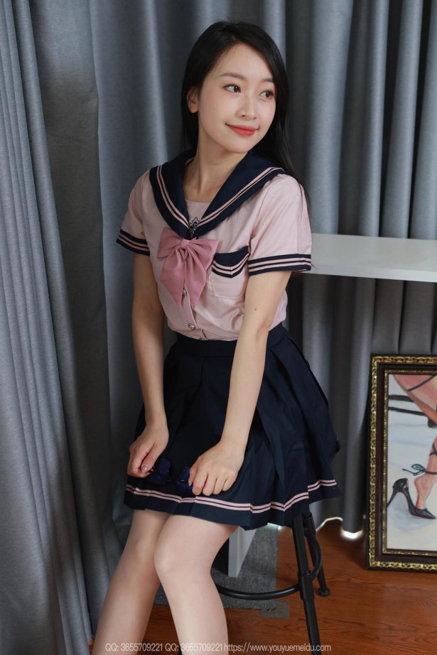 [IESS异思趣向] 2025.06.10 丝享家2076：小婕《肉丝学姐》[100P/87MB]