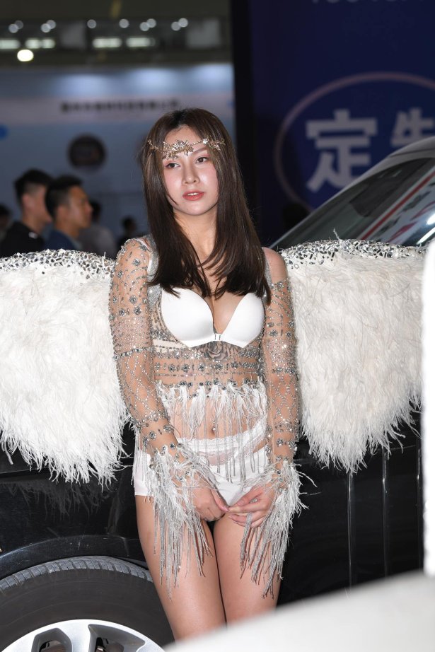 精选街拍作品 NO.5758 内衣天使[152P/416MB]