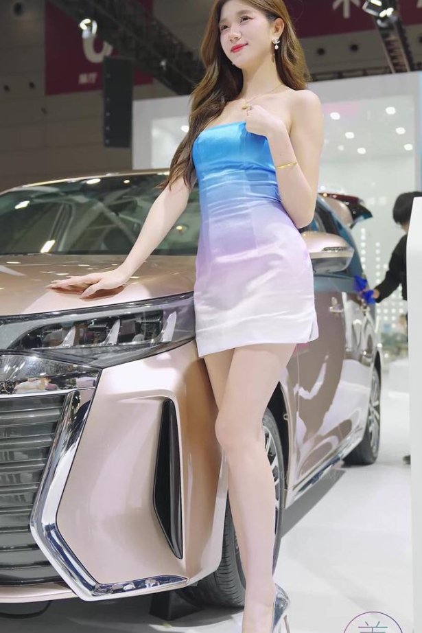 NO.1304 2024 深圳粤港澳大湾区车展 Model 车模随拍 98[1V/256MB]