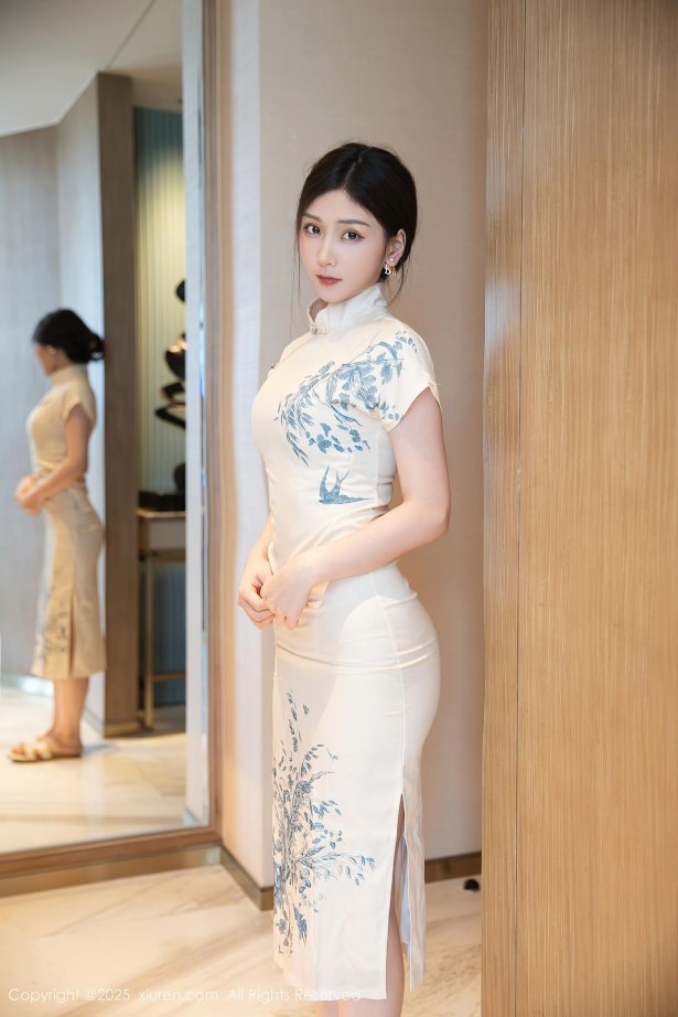 [Xiuren秀人网]2025.07.31 NO.10605 刘婷婷[72+1P/662MB]