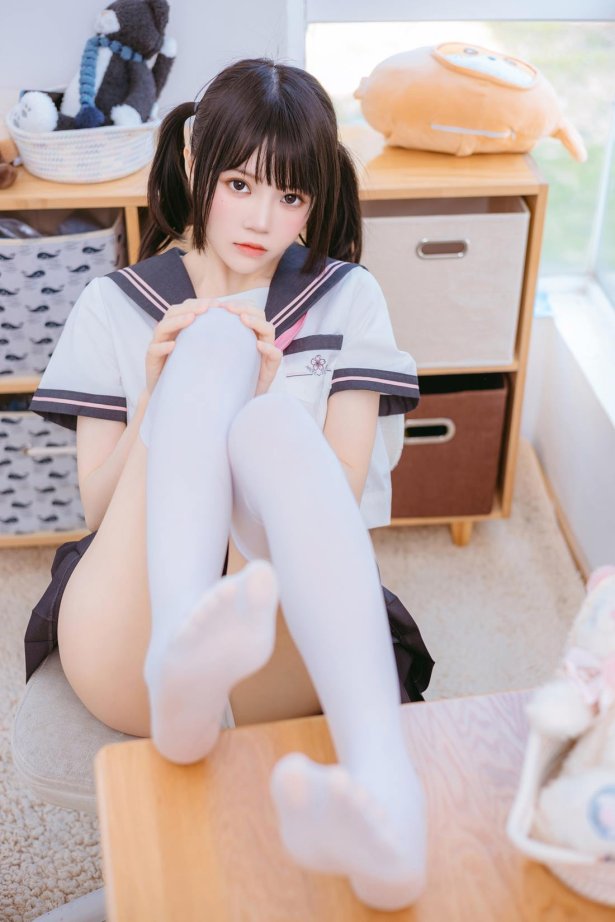 桜桃喵 - 雪糕[40P/434MB]