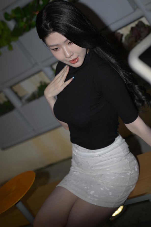 精选街拍作品 NO.5810 黑白搭配通勤风[176P/465MB]