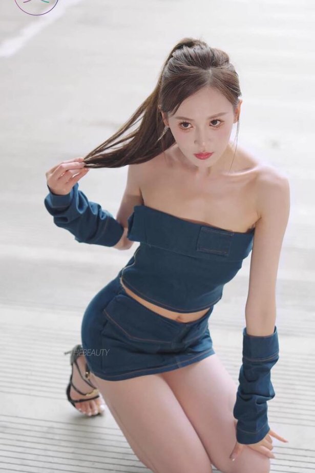 NO.1330 2024 深圳粤港澳大湾区车展 Model 车模随拍 124[1V/214MB]