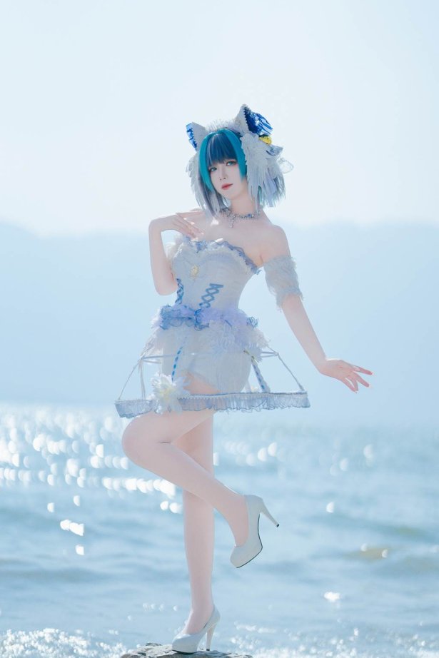 封疆疆v - 碧蓝航线 柴郡小礼服[10P/105MB]