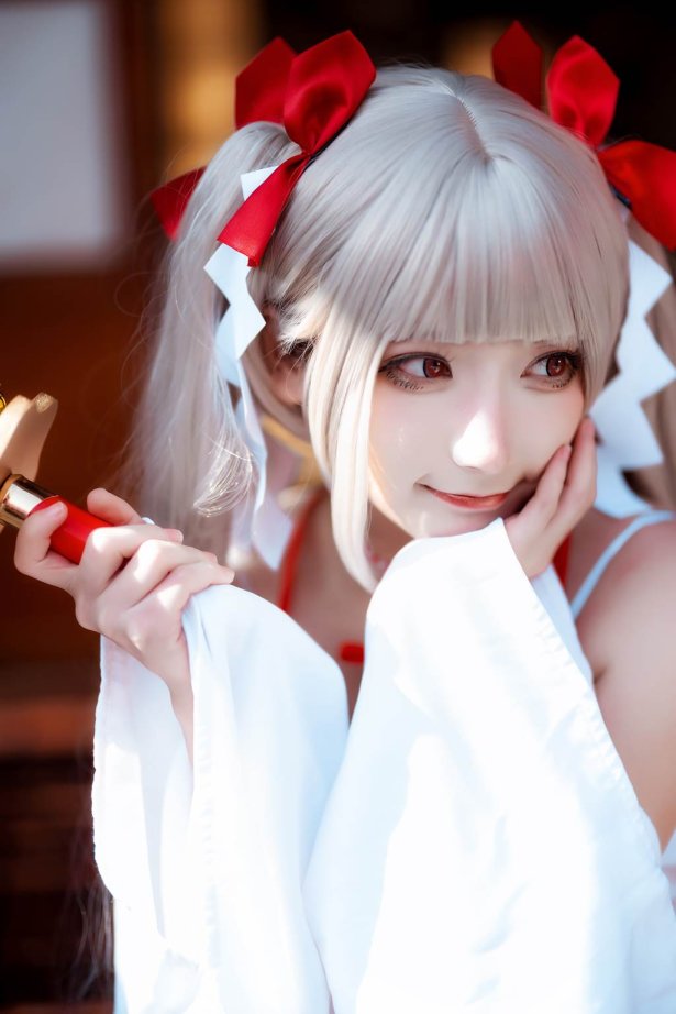 是三不是世w - 碧蓝航线 可畏 巫女[21P/539MB]