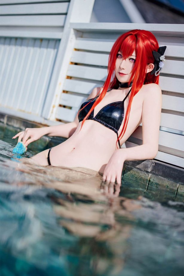 封疆疆v - 碧蓝航线 君主 泳装[22P/397MB]