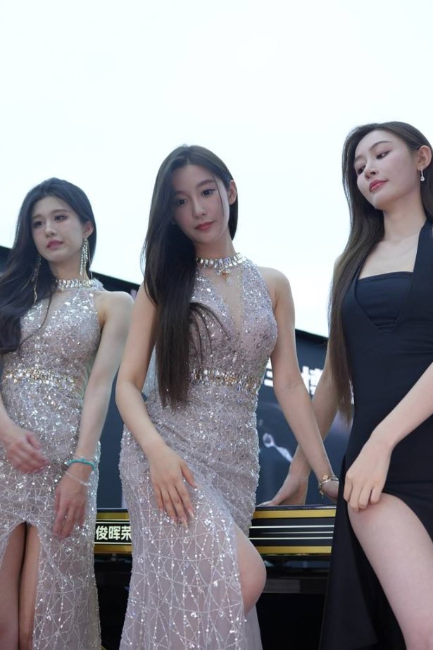 精选街拍作品 NO.5944 2025年广州台球展视图合集B[322P/509MB]