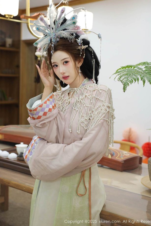 [Xiuren秀人网]2025.09.05 NO.10736 梨霜儿[80+1P/893MB]