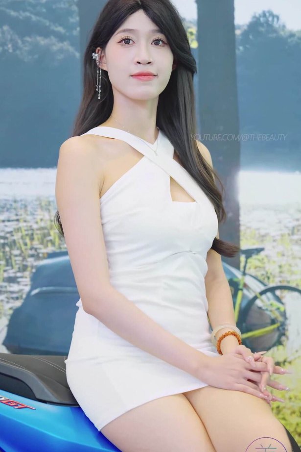 NO.1438 2024 重庆摩博会机车展 Racing Model LOOKBOOK 09[1V/221MB]