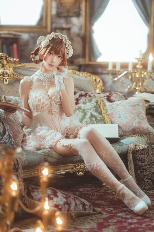 Ely_eee(ElyEE子) – Book Witch 書本魔女[33P/4V/148MB]