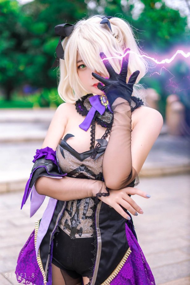 Messie Huang写真 - Fischl Genshin Impact[15P/59MB]