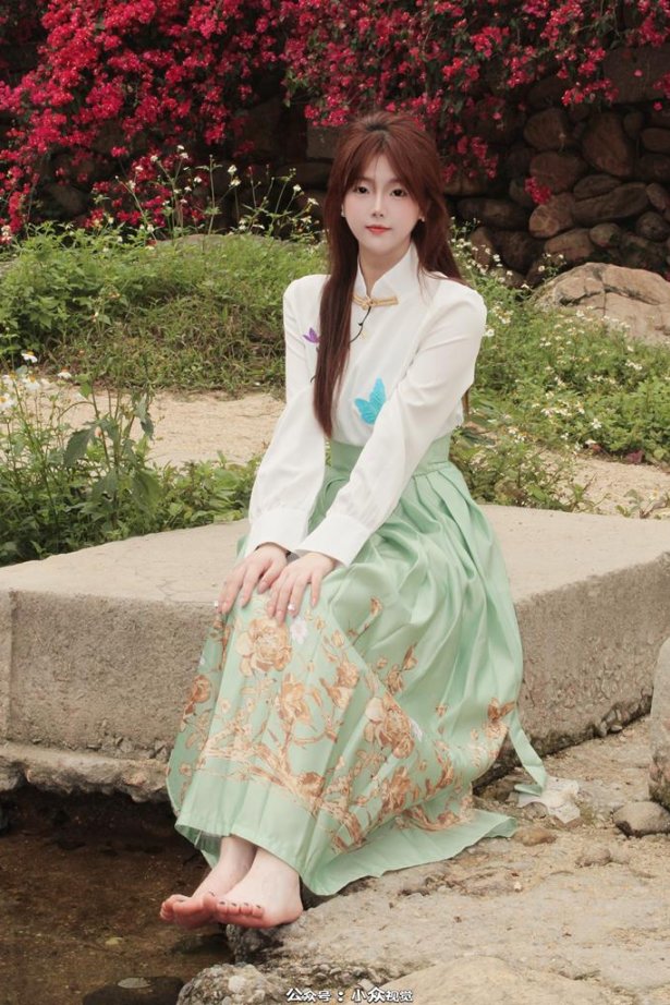 小众视觉 年费/永久专享合辑打包下载(此合辑持续更新)