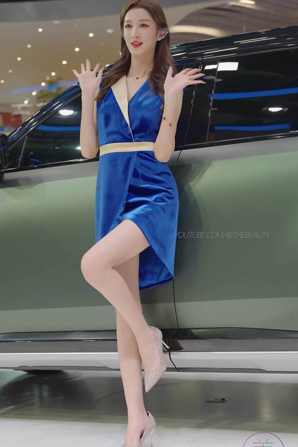 NO.1532 2024 广州车展 网红美女车模 beautyleg LOOKBOOK 13[1V/304MB]