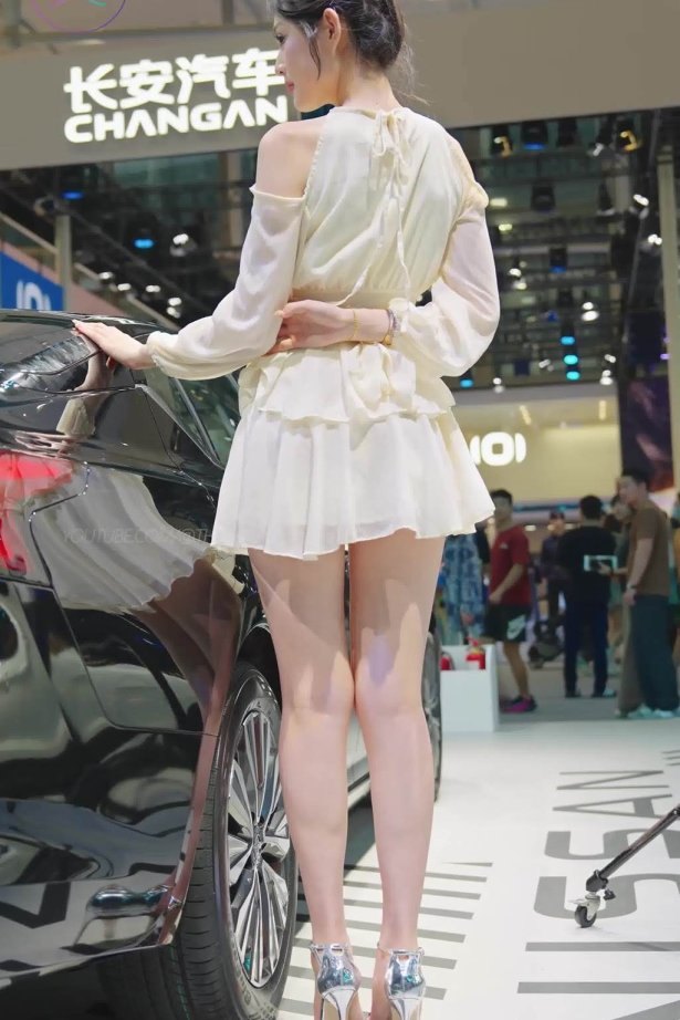 NO.1524 2024 广州车展 网红美女车模 beautyleg LOOKBOOK 05[1V/262MB]