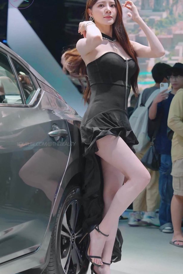 NO.1521 2024 广州车展 网红美女车模 beautyleg LOOKBOOK 02[1V/341MB]