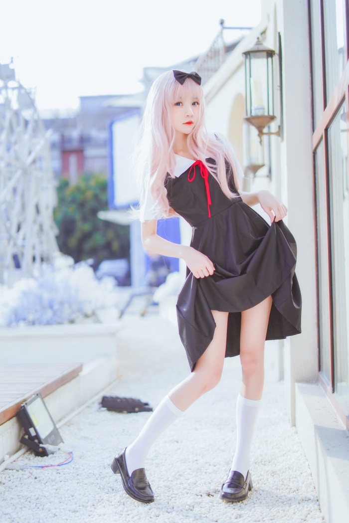 网红Coser@桜桃喵 – 藤原千花 [48P/731MB]