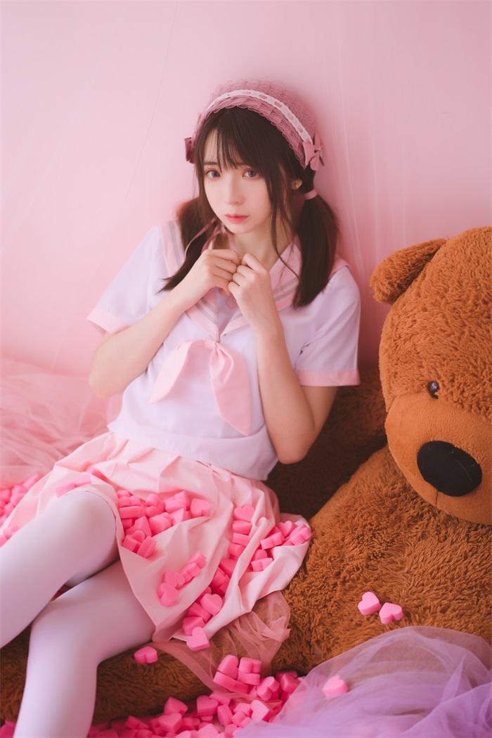 网红Coser@疯猫ss – 粉红色丝袜狂想曲 [54P/623MB]