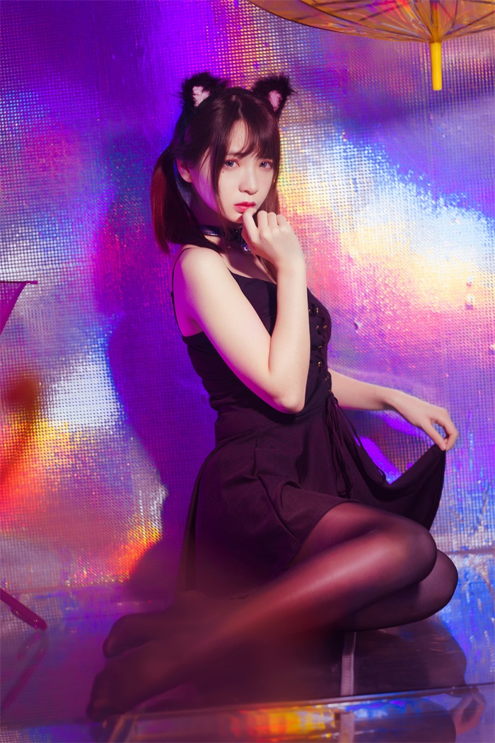 网红Coser@疯猫ss – 丝袜狂想曲(光) [34P/361MB]